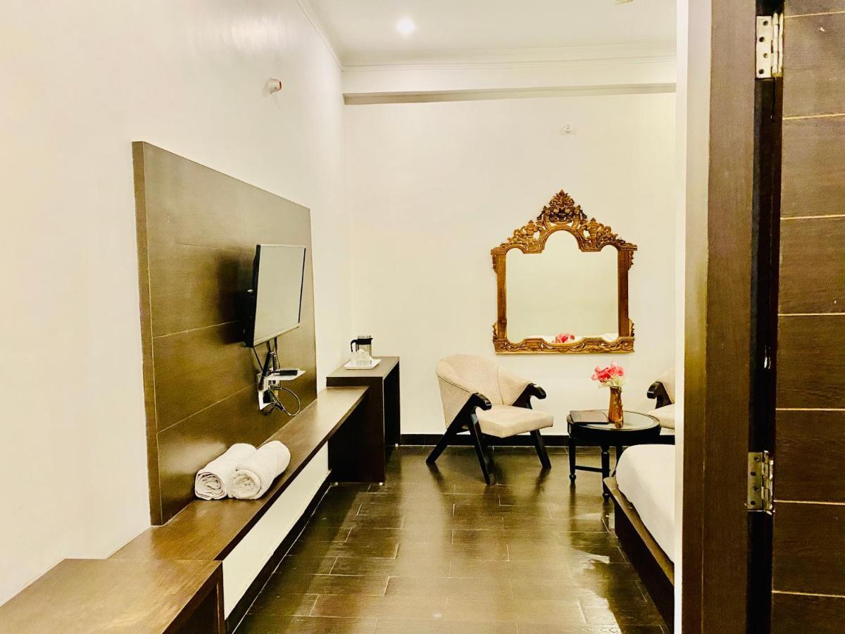 River Inn Hotels&Resorts Haridwar Exterior photo