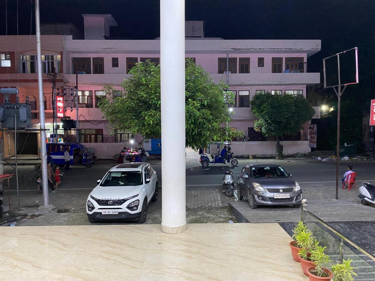 River Inn Hotels&Resorts Haridwar Exterior photo